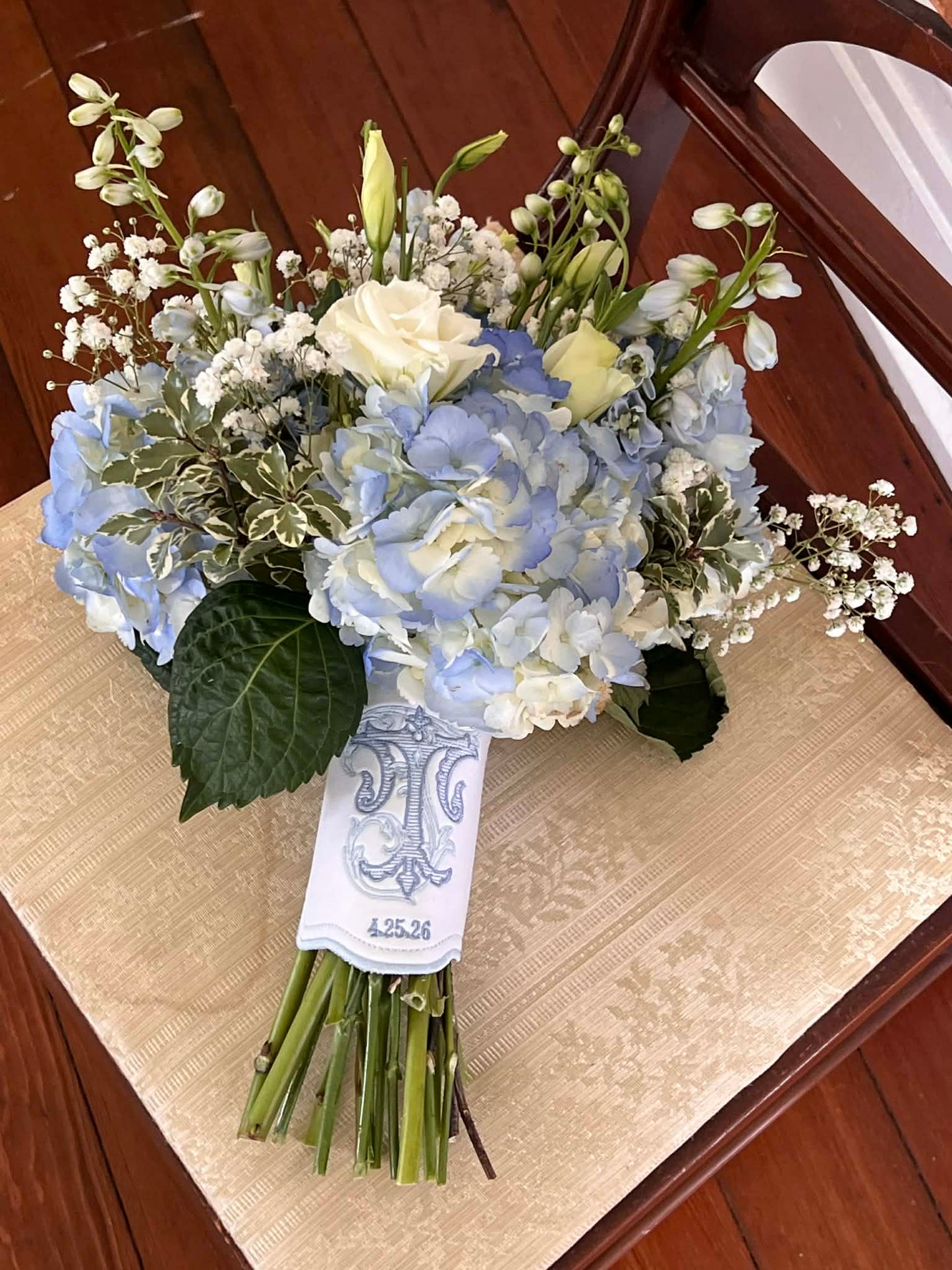 Bridal Bouquet Wrap